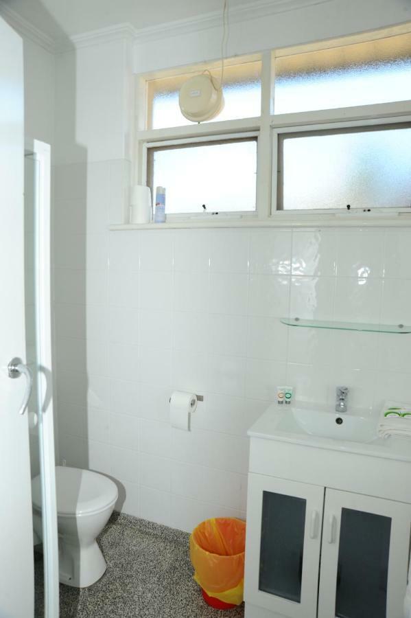 Glenelg Holiday Apartments-Ellis Adelaida Exterior foto